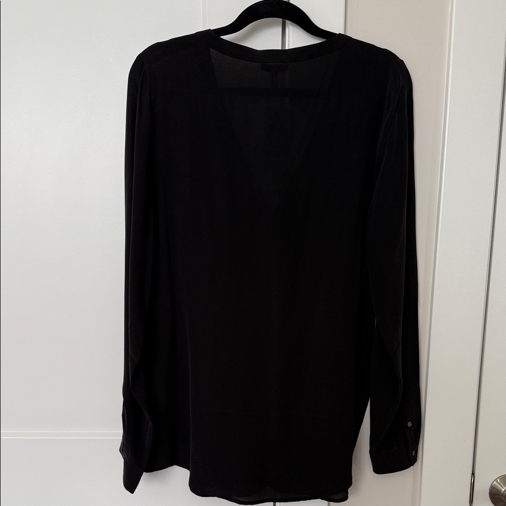 Joie Classic Black Silk Blouse - Large - Picture 4 of 4